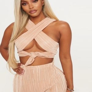 Pretty Little Thing - Gold Wrap Top